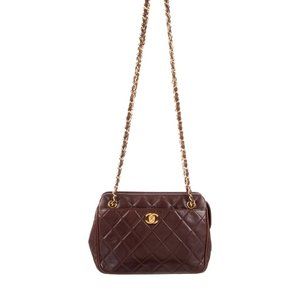 AUTHENTIC CHANEL - Chocolate quilted lambskin *vintage*